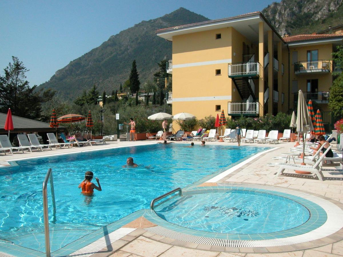 Hotel Florida Limone sul Garda Eksteriør bilde