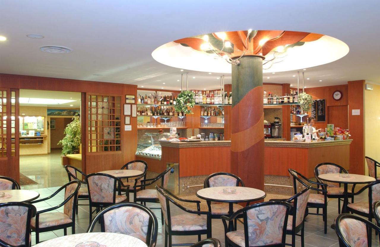 Hotel Florida Limone sul Garda Eksteriør bilde