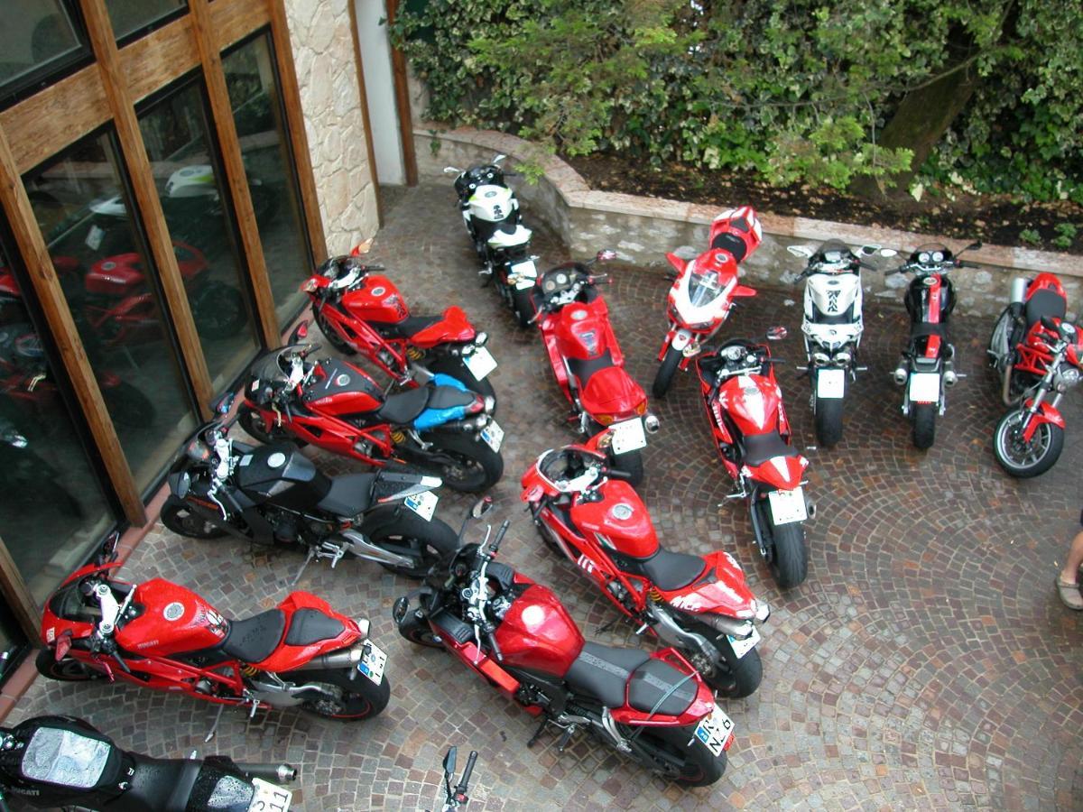 Hotel Florida Limone sul Garda Eksteriør bilde
