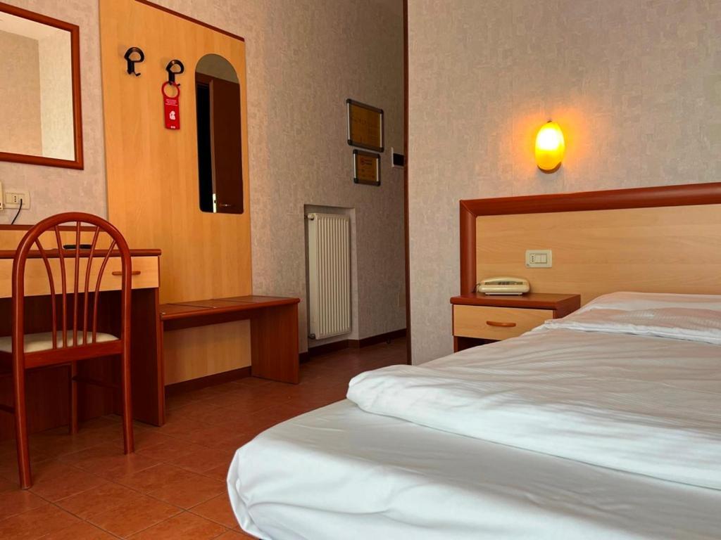 Hotel Florida Limone sul Garda Eksteriør bilde