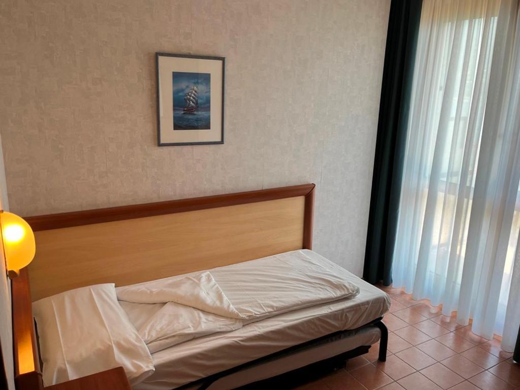 Hotel Florida Limone sul Garda Eksteriør bilde
