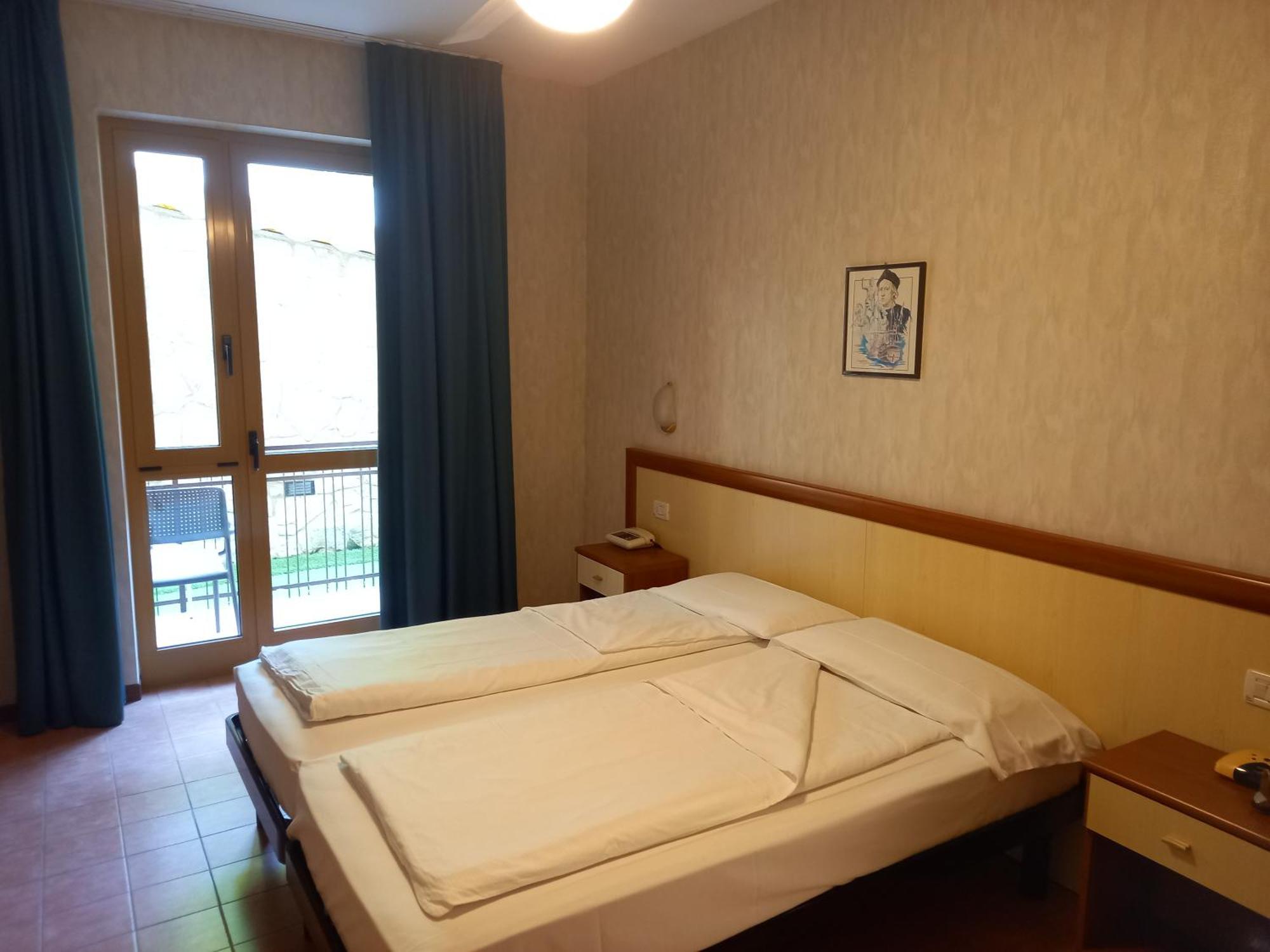 Hotel Florida Limone sul Garda Eksteriør bilde