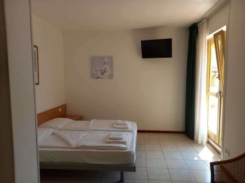 Hotel Florida Limone sul Garda Eksteriør bilde