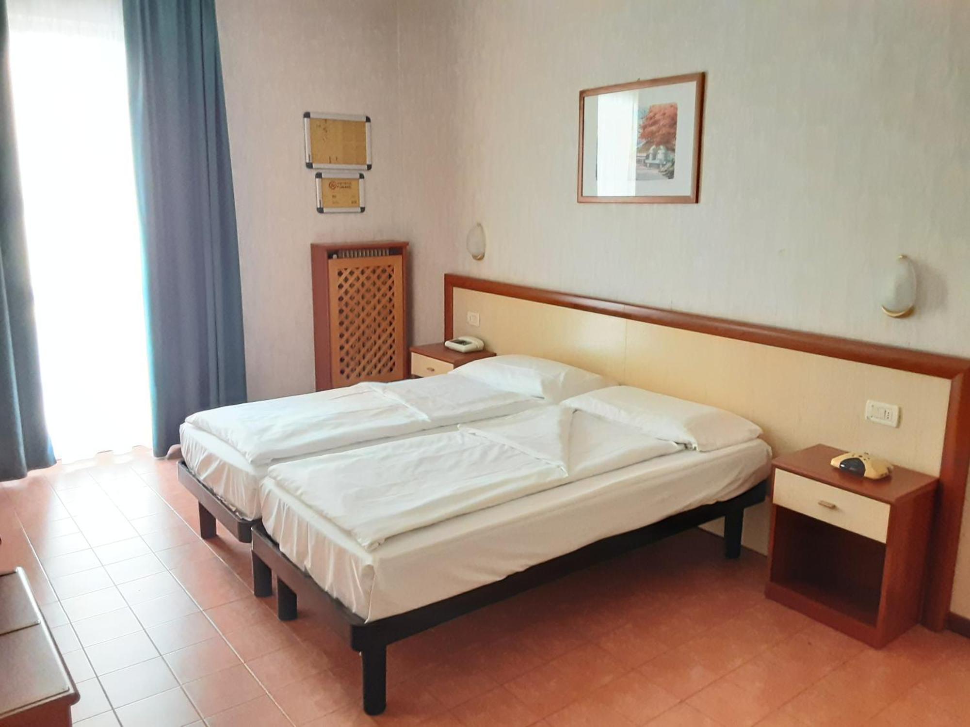 Hotel Florida Limone sul Garda Eksteriør bilde